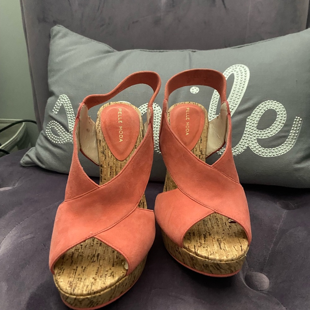 Pelle Moda Pink Wedge Shoes with Elegant Design